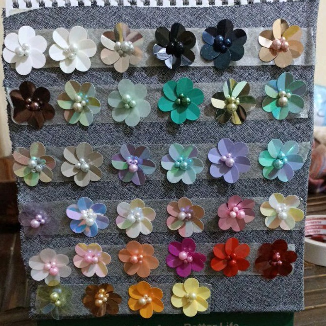 Payet Bunga rangkai sequin