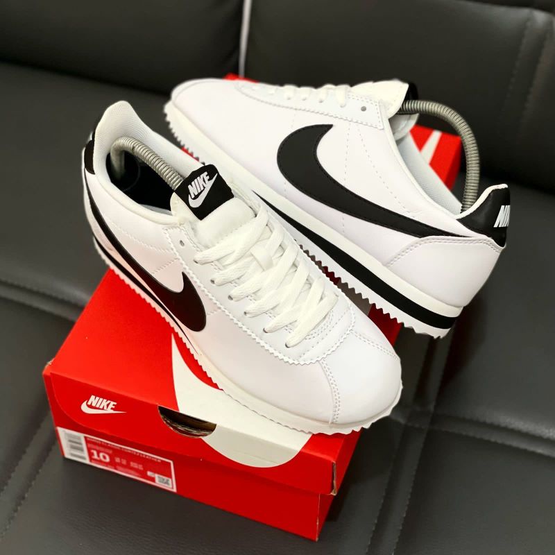 Nike Classic Cortez &quot;White Black&quot; BNIB