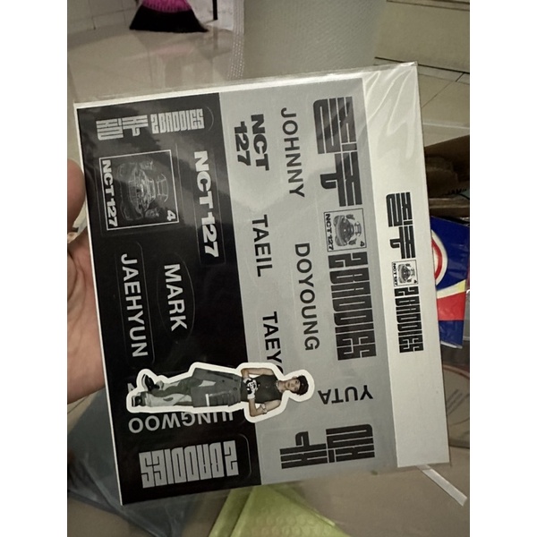 luggage sticker nct 127 2baddies set