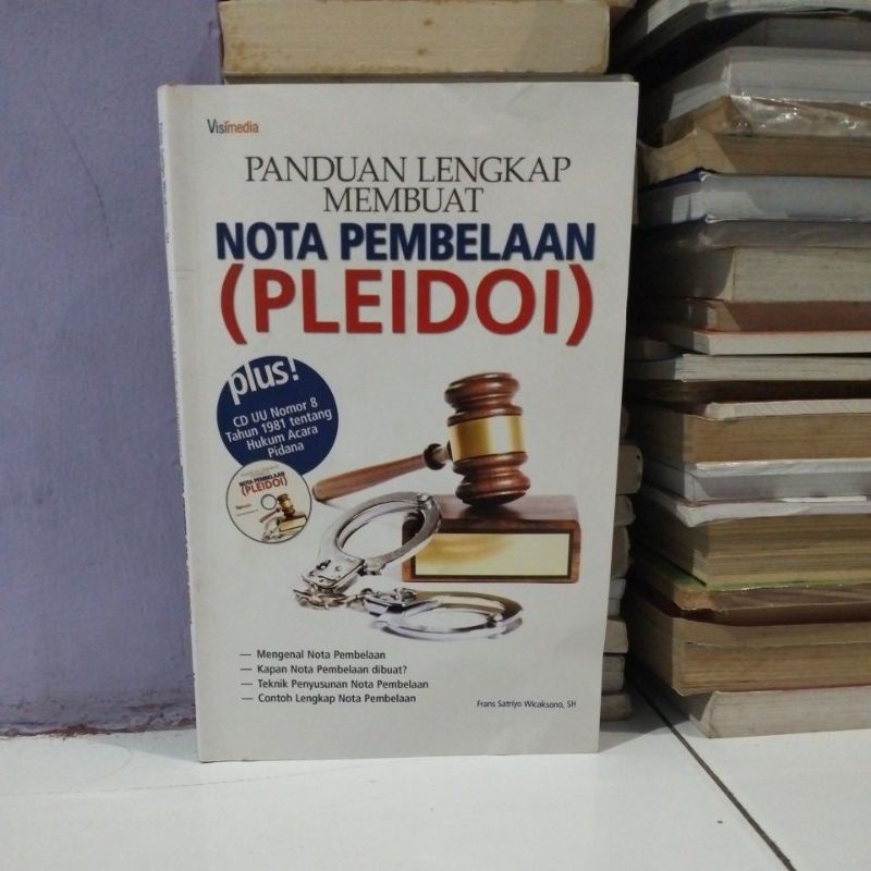 Jual Buku Panduan Lengkap Membuat Nota Pembelaan (PLEIDOI) | Shopee ...