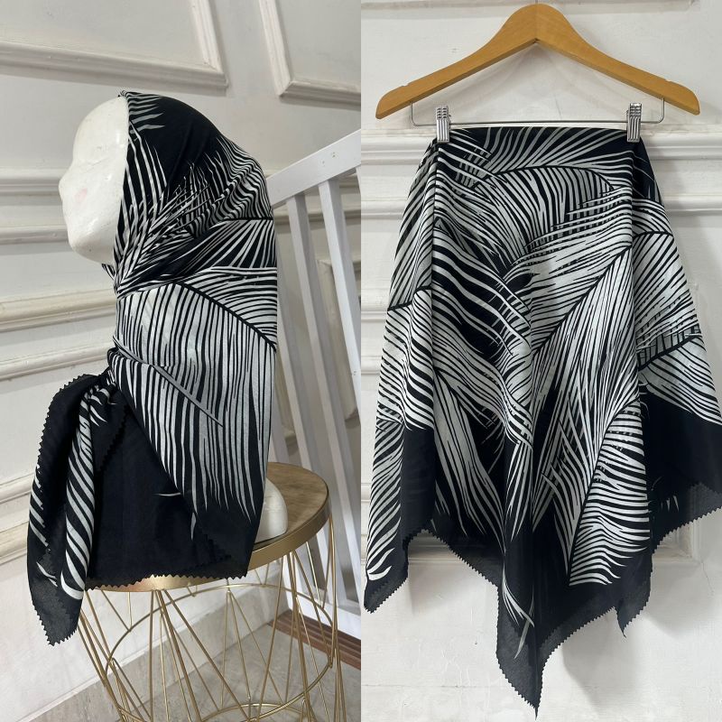 Afrahijab/ Segi Empat Voal Motif square 185