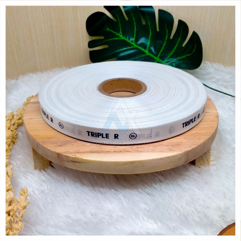 

label satin putih ukuran 1,9x5cm 8000pcs