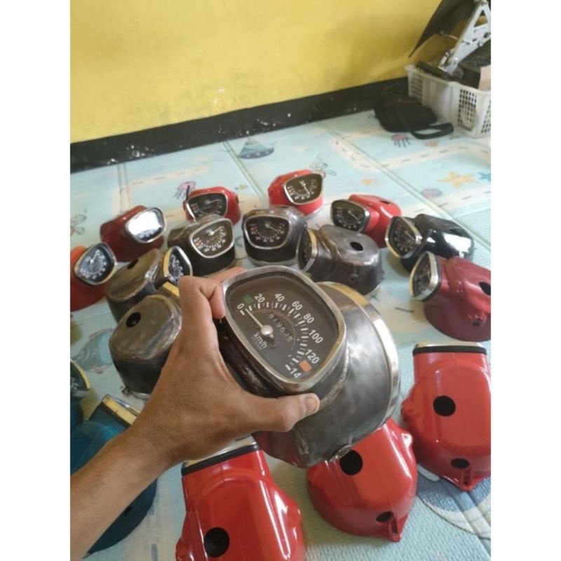 BATOK CD BATOK LAMPU CD