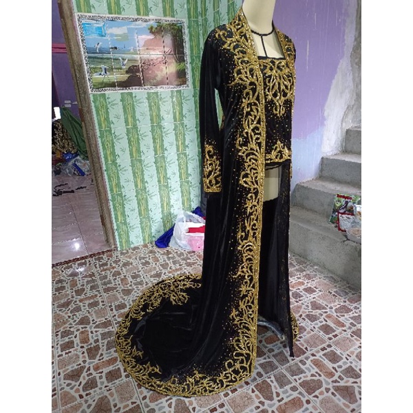 kebaya bludru kutu baru full bordir payet/kebaya bludru kutu baru/kebaya ekor pengantin