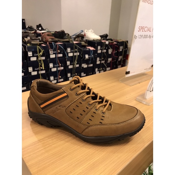 "BIG SALE" Sepatu Arnold Palmer Original 0617