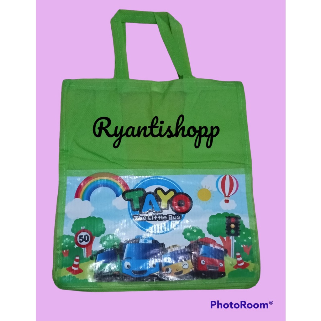 ECER SATUAN Tas Ultah motif karakter uk 28x17x24 bua dus bento