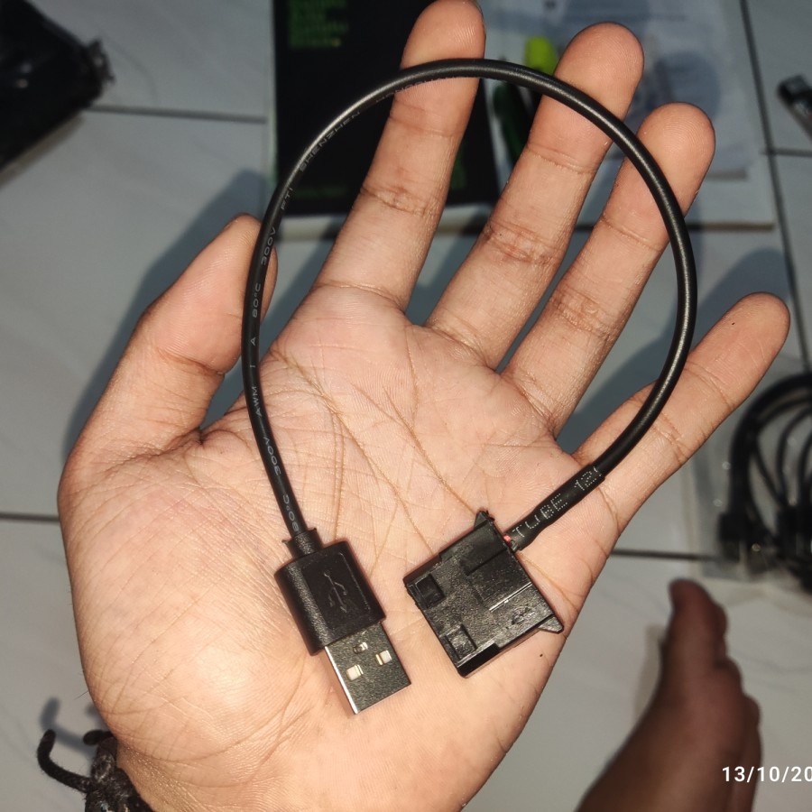 Kabel Splitter Usb To Molex 4 pin / Usb To Molex