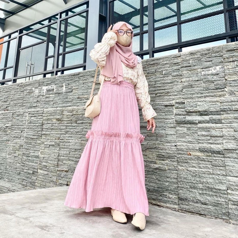 Emma Ruffle Skirt By Arasa Hijab • Rok Ruffle • Rok Crinkle Premium