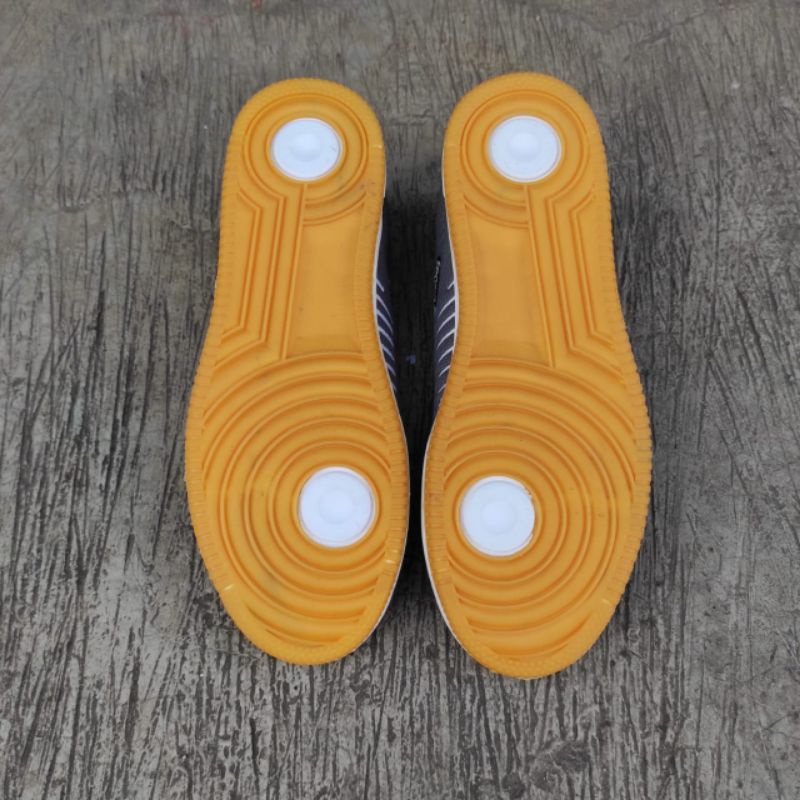 Sepatu sole karet pentil neo02