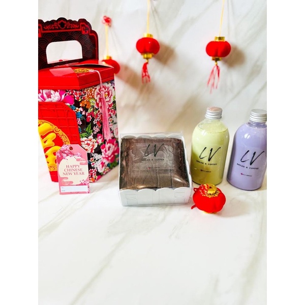 

Hampers Imlek Brownies