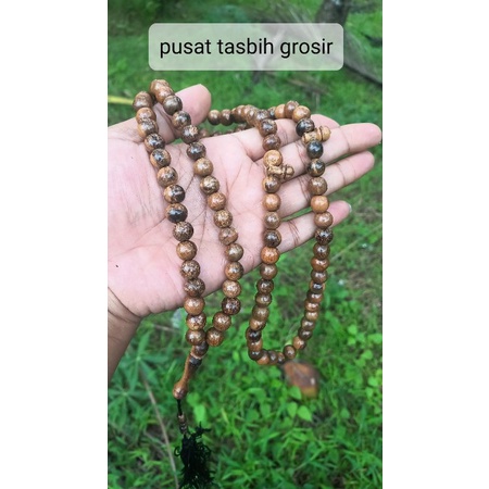 tasbih gaharu 10mm tasbih kayu gaharu 10mm tasbih gaharu asli tasbih kayu gaharu wangi tasbih gaharu