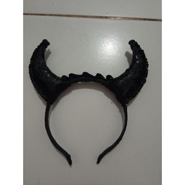 Halloween tanduk devil metalik sequin