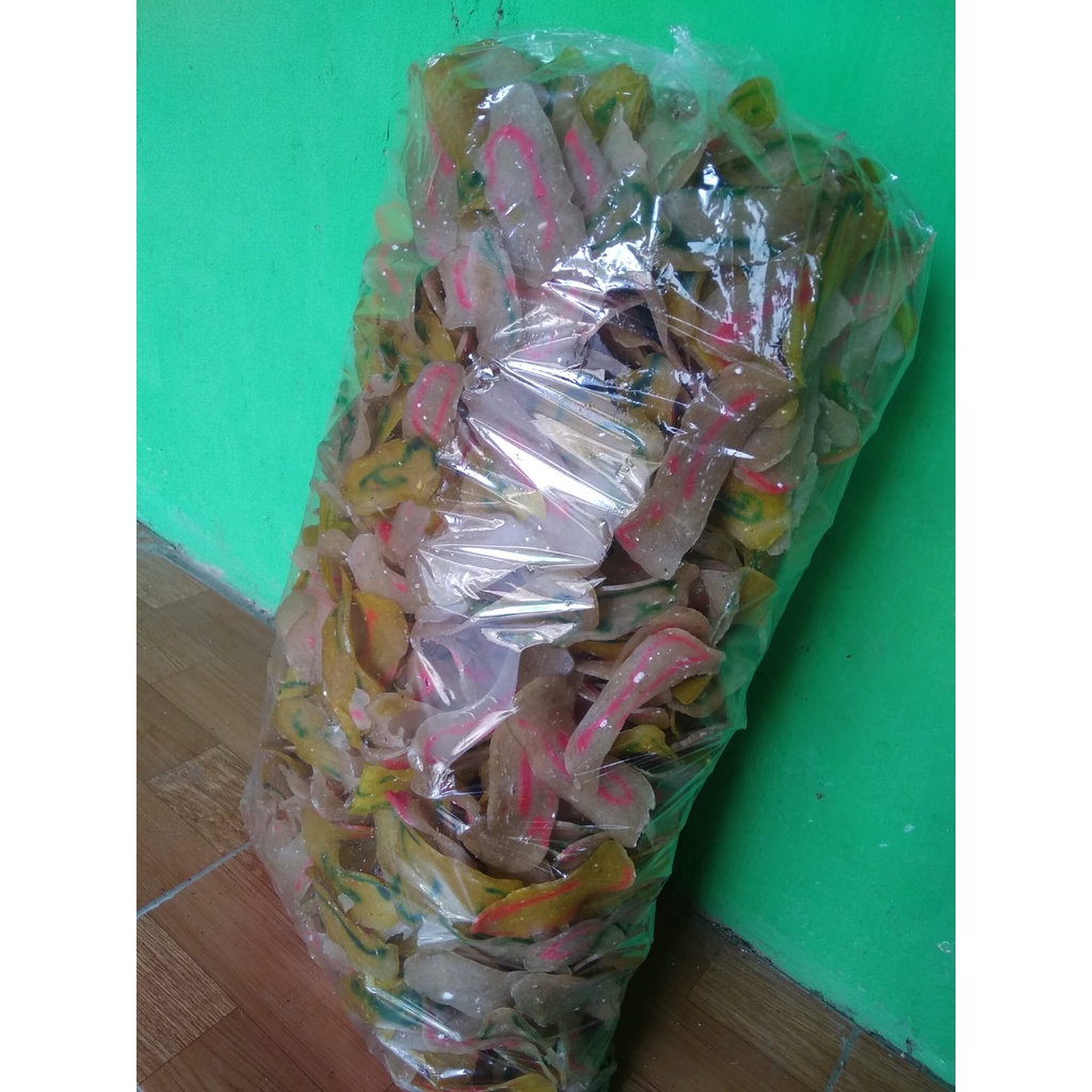 

Kerupuk Lonjong / Krupuk Loreng mentah Rasa Bawang Lezat Dan Bergizi 1 Kg Khas Kediri Best Seller