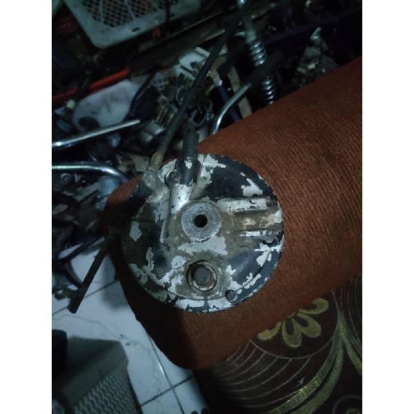 tutup trombol.win depan set gigi nanas