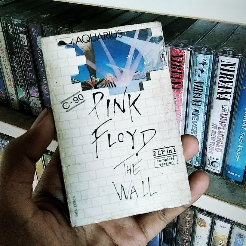 Kaset Pink Floyd The Wall Bekas