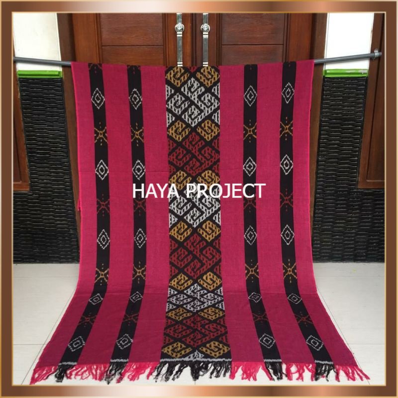 KAIN TENUN ETNIK - TENUN IKAT BLANKET - TENUN TORAJA - TENUN SUMBAWA HAYAPROJECT