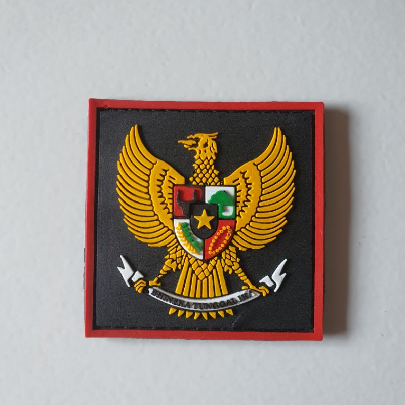 patch rubber logo garuda indonesia kotak - tempelan emblem karet velcro