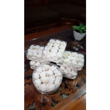 

Kue Kering Putri Salju
