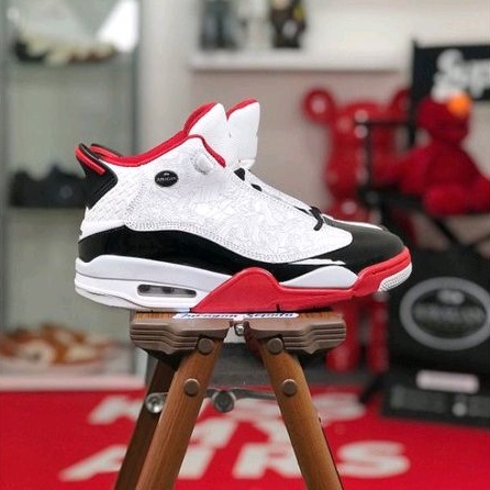 Jordan Dub Zero &quot;Varsity Red&quot;