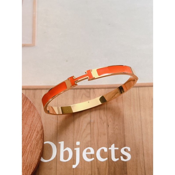 Gelang Fashion Inisial H Titanium BS178