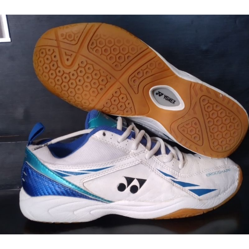sepatu bulutangkis yonex shb60U second