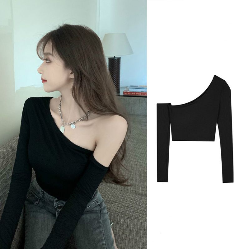 ☒Bahu miring bottoming kemeja wanita pakaian dalam gaya asing t-shirt lengan panjang musim gugur dan musim dingin rasa desain Perancis off-the-shoulder top murni gaya keinginan tee-shirt