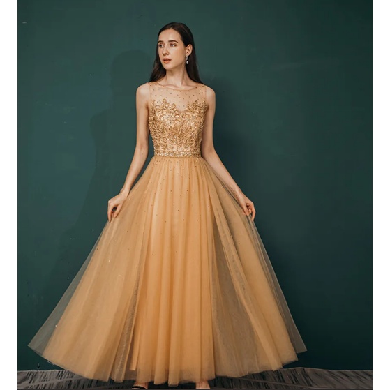 Gaun pesta Gold