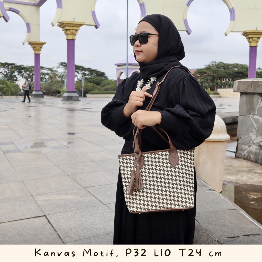 COD SIS TAS SELEMPANG MOTIF POLOS BISA MUAT BANYAK TAS PROMO SEMARANG LOKAL FASHION WANITA CEWEK