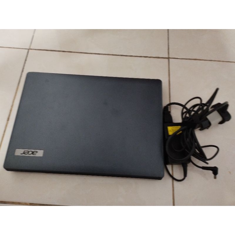 Laptop Acer Aspire second bekas preloved