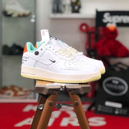Nike Air Force 1 '07 LE &quot;Starfish&quot;