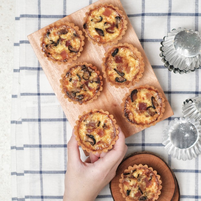 

Past Smoked Beef & Mushroom Quiche - 4Pcs