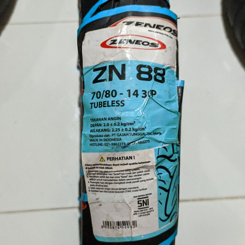 Ban Luar Tubeless Zeneos ZN 88 70/80-14 Sepeda Motor