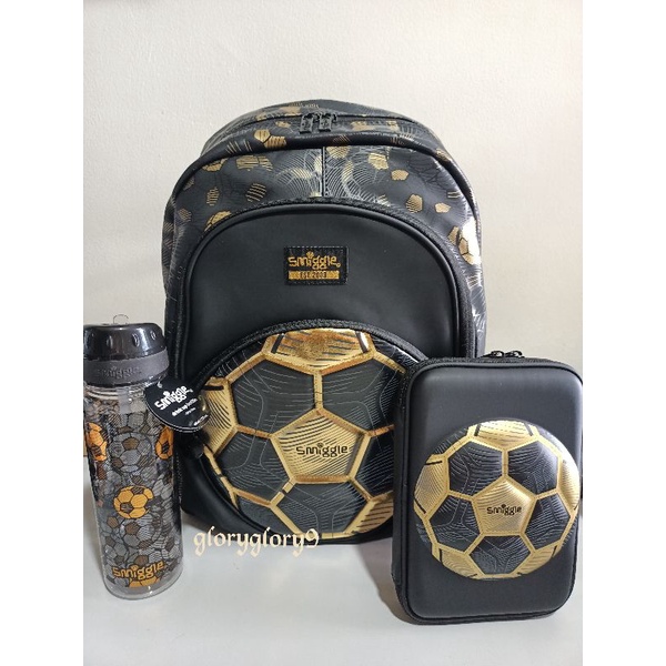 Smiggle Soccer gold New Set backpack