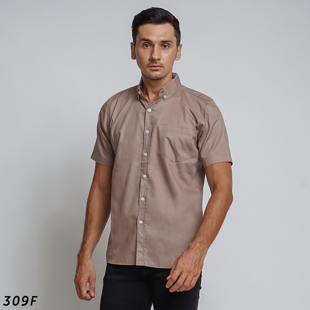 HSRM Kemeja Polos Pria Cream Lengan Pendek Totti Shirt 309 F