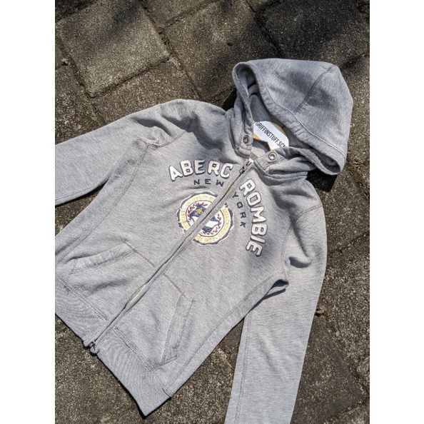 zh Abercrombie second