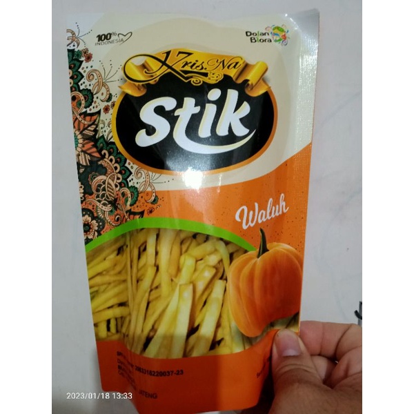 

Cemilan Snack Stik Waluh labu kuning