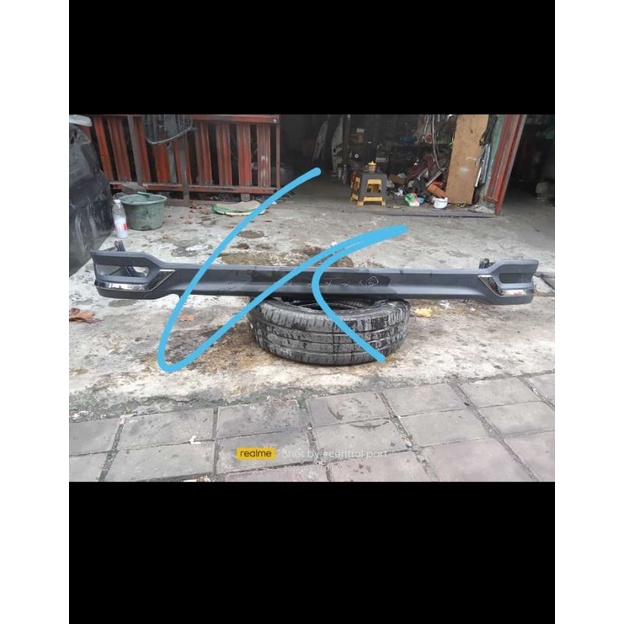 Bodykit belakang inova reborn 2021,2022