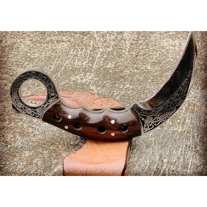 Karambit Tactical with Kydex