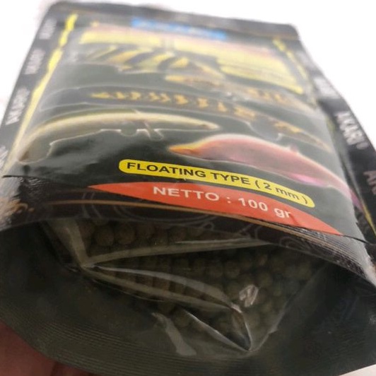 AKARI CHANA PREMIUM LOUHAN PRO CHANNA Predator 100gr Pelet 2MM