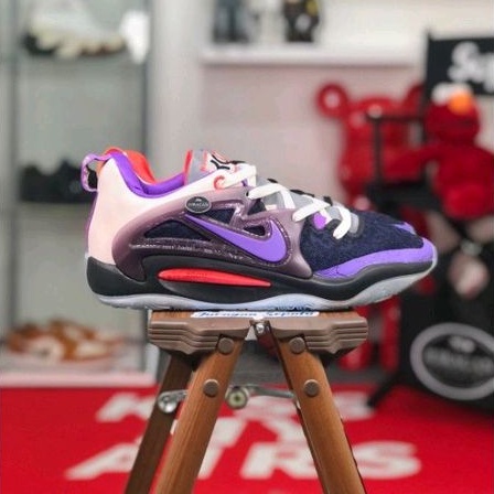 Nike KD 15 x 9th Wonder &quot;Producer Pack&quot; Charles Douthit