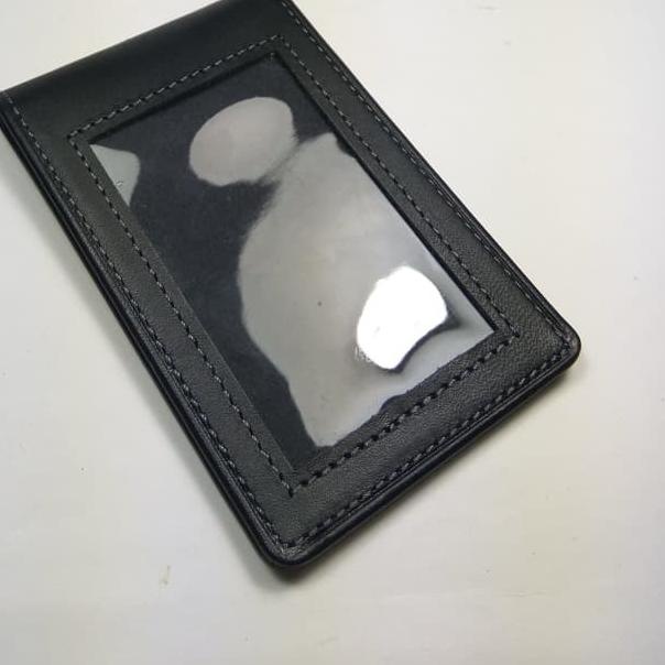 

Flash Sale HARGA MURAH dompet ID card holder kulit asli warna hitam model selip saku magnet
