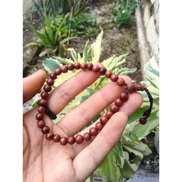 gelang kayu nagasari