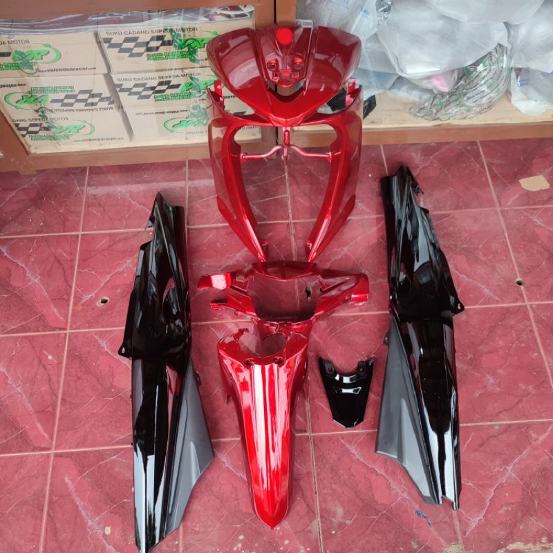 COVER FULL BODY HALUS VEGA ZR TAHUN 2009-2013 WARNA MERAH, HITAM, PUTIH, BIRU, HIJAU