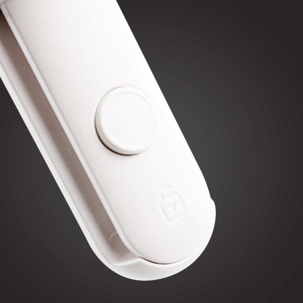 Pengaman Gagang Pintu Tempel Door Lever Lock Safety Child