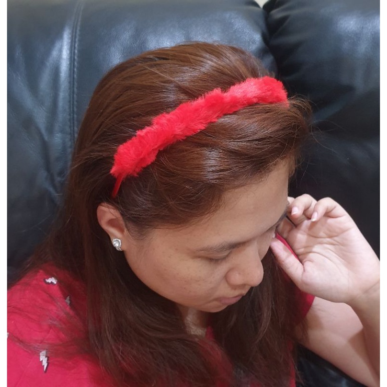 BANDO KOREA BULU BANDO POMPOM HEADBAND HAIRBAND KOREAN