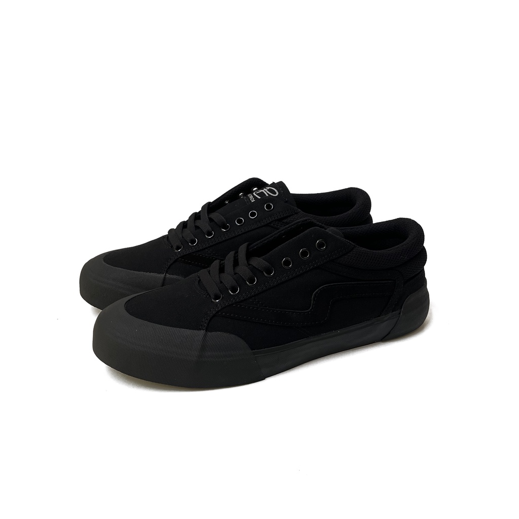 PATROBAS FOOTWEAR - CLOUD LOW UPT ALL BLACK