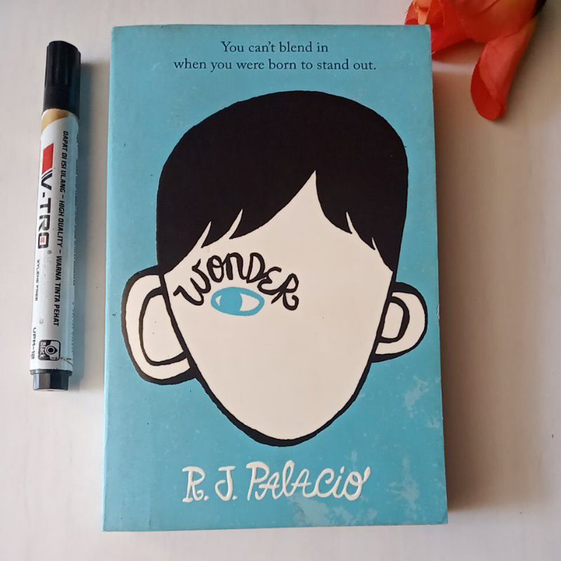 buku WONDER by RJ Palacio english prelove