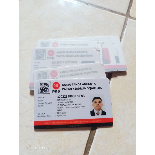 

KARTU ID CARD / KTA /KARTU MEMBER FREE DESAIN 2 SISI