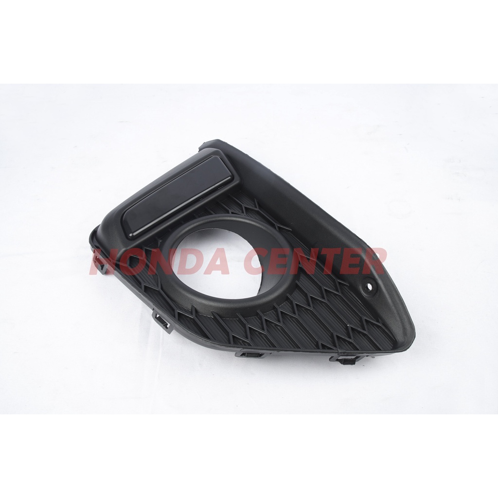 Cover tutup garnish fog light lamp lampu kabut lampu bumper bemper honda jazz rs gk5 2015 2016 2017