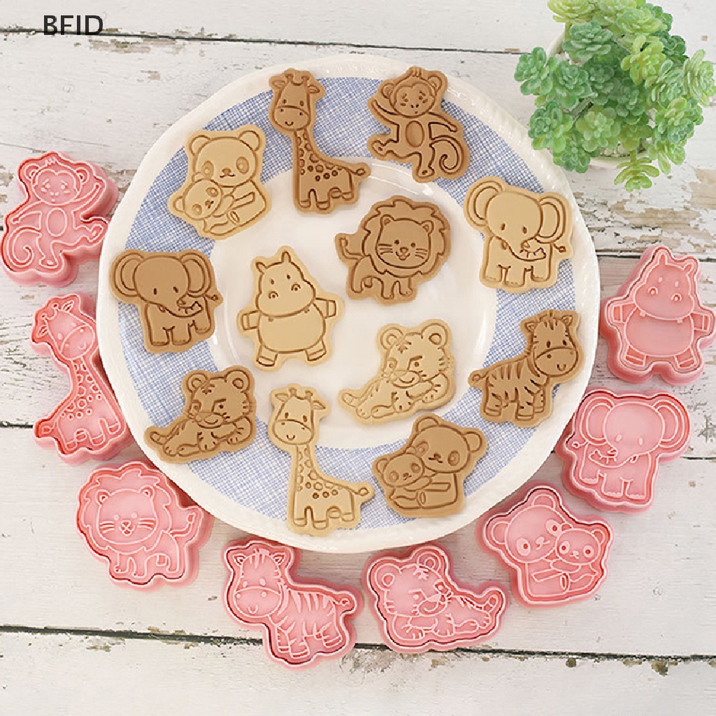 [BFID] 8 Pcs/set Hewan Hutan Gajah Singa 3D Kartun Cookie Cetakan Biskuit Cutter Perangko Lebah Kupu-Kupu DIY Fondant Plunger Alat Kue Dapur Baking Pastry Bakeware Perlengkapan [ID]